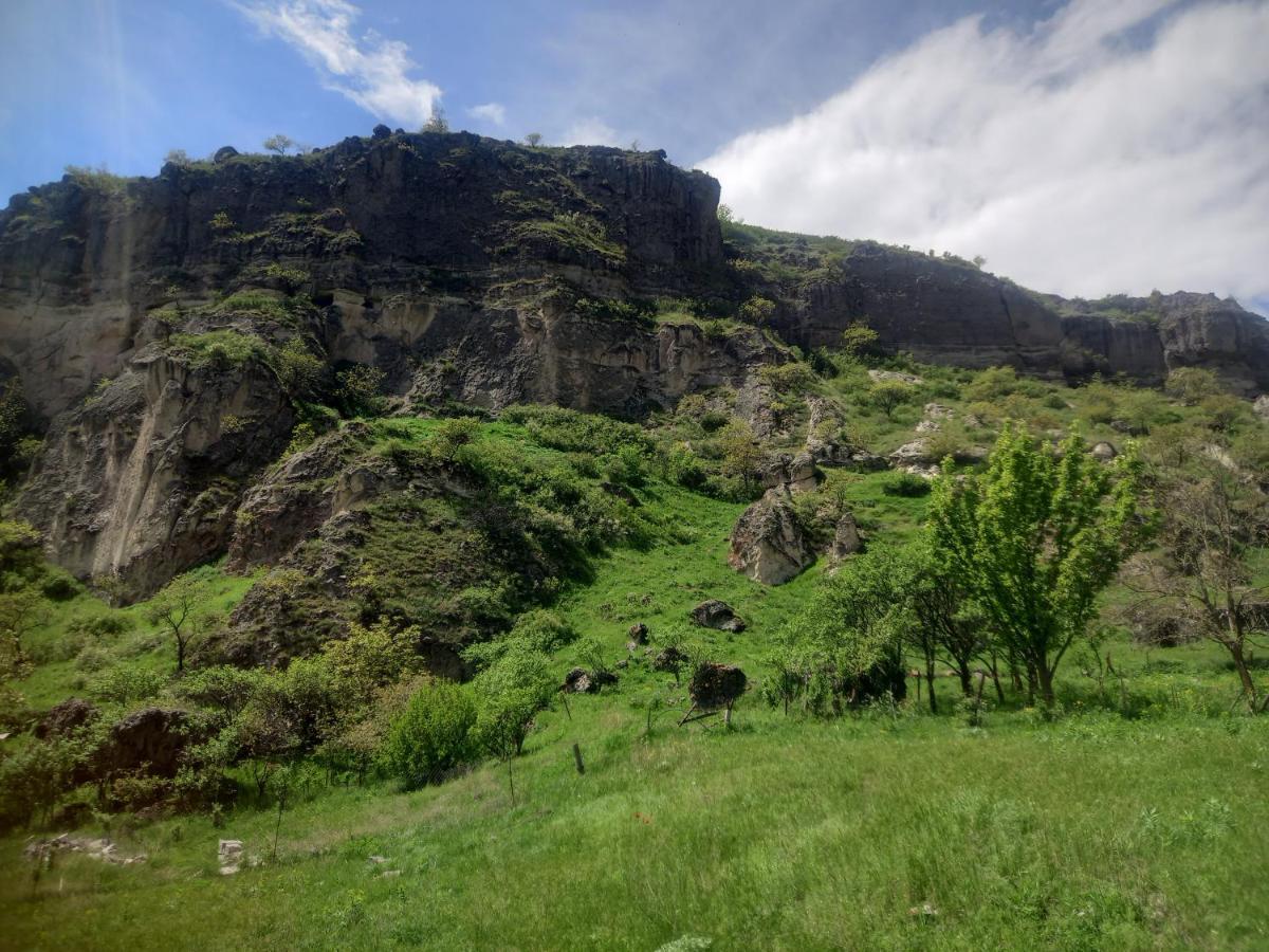 Vardzia Сhachkari Εξωτερικό φωτογραφία
